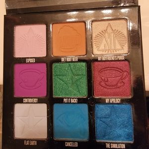 Eyeshadow palette